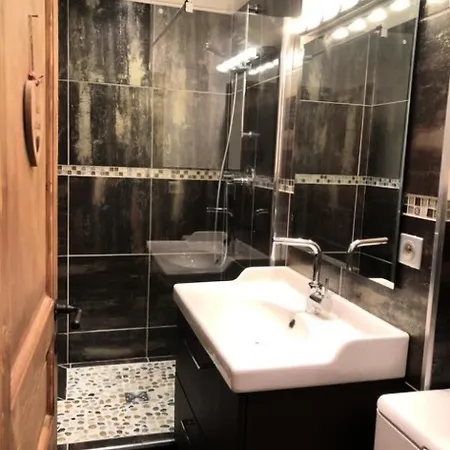 Appartement Oustagno - 4 Couchages Point Show Sur Les Pistes Mae-9921 *